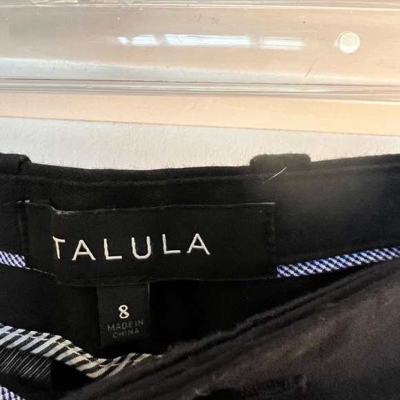 Aritzia, Talula short - Picture 2 of 7